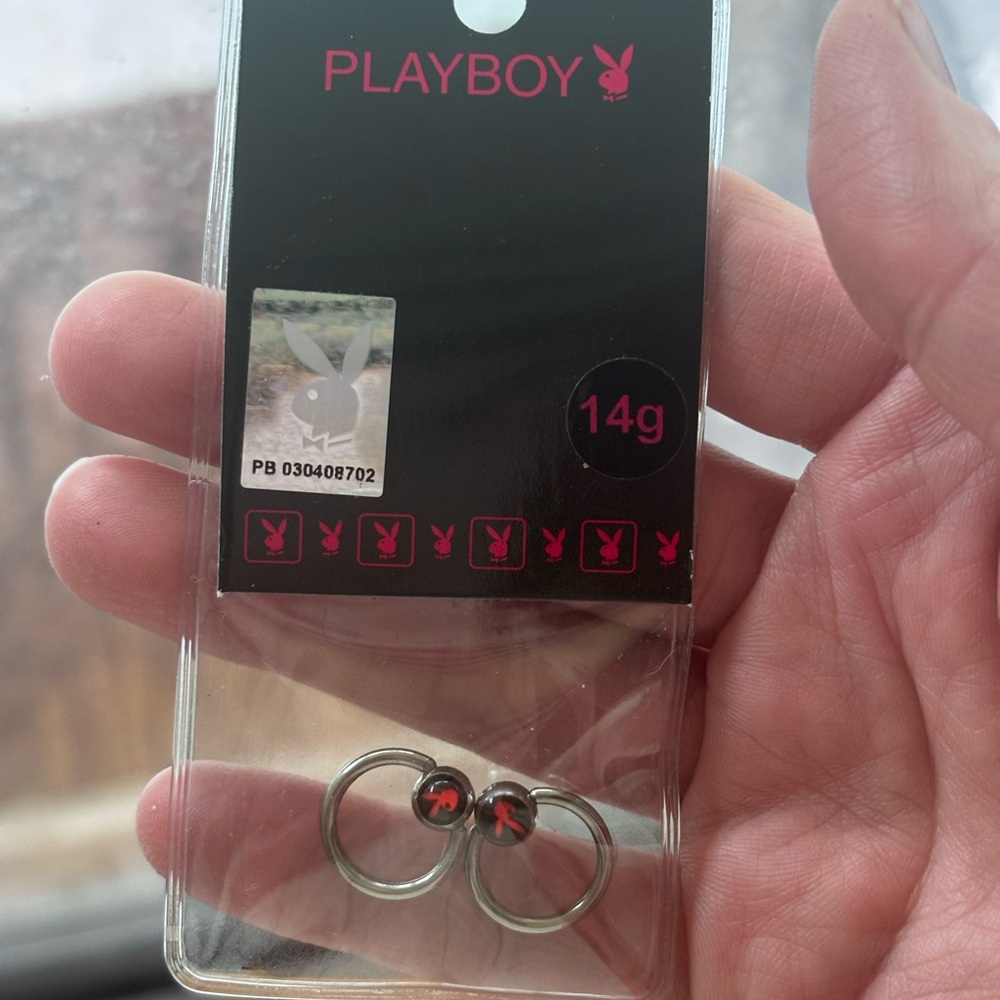 Body Vibe Playboy Bunny Pink Captive Bead Ring - Hot Pink 12$